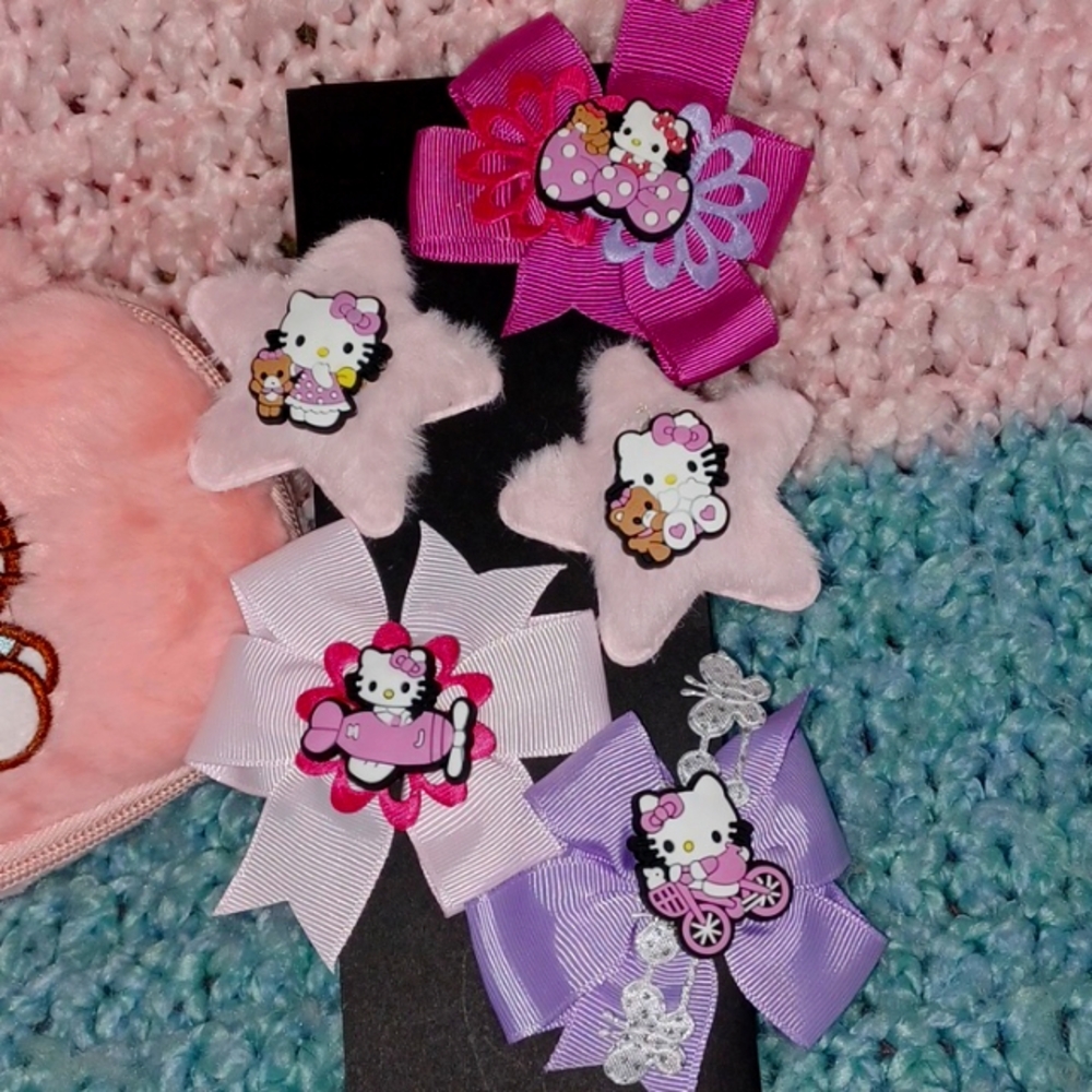 Hello Kitty's Delightful Cache - Picture 8 of 16